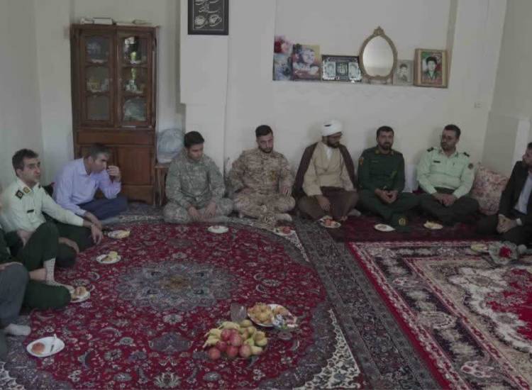 دیدار از خانواده شهید